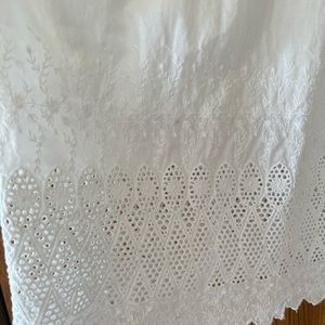 Gap Size 12 White skirt